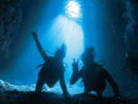 アズワンダイブ沖縄　As One Dive ～青の洞窟、ダイビング、釣り～